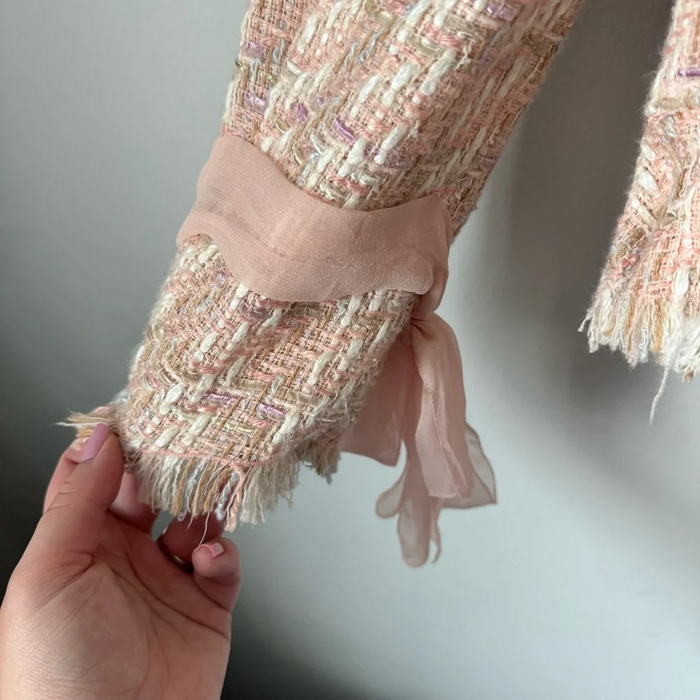 Vintage Albert Nipon Coral Pink Tweed Jacket Size 8 Wool Silk Accents Floral Pin - Picture 13 of 16